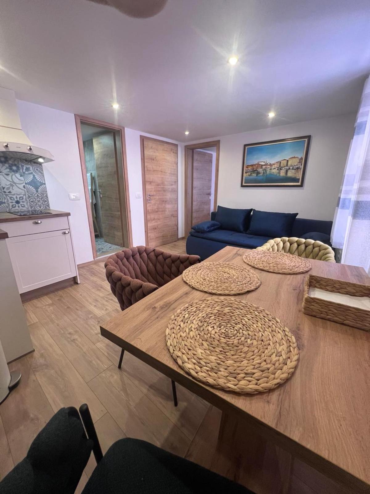 Diana Apartment *