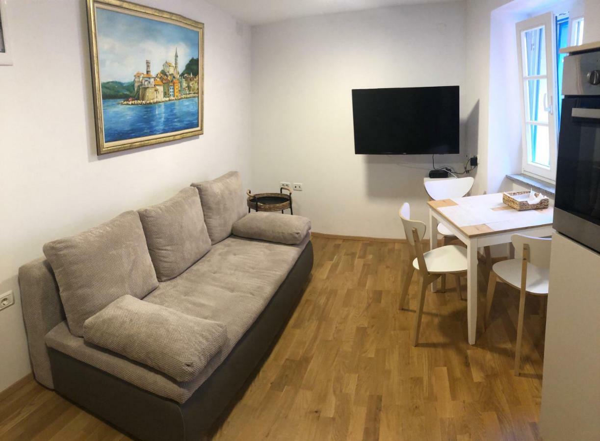 Diana Apartma *
